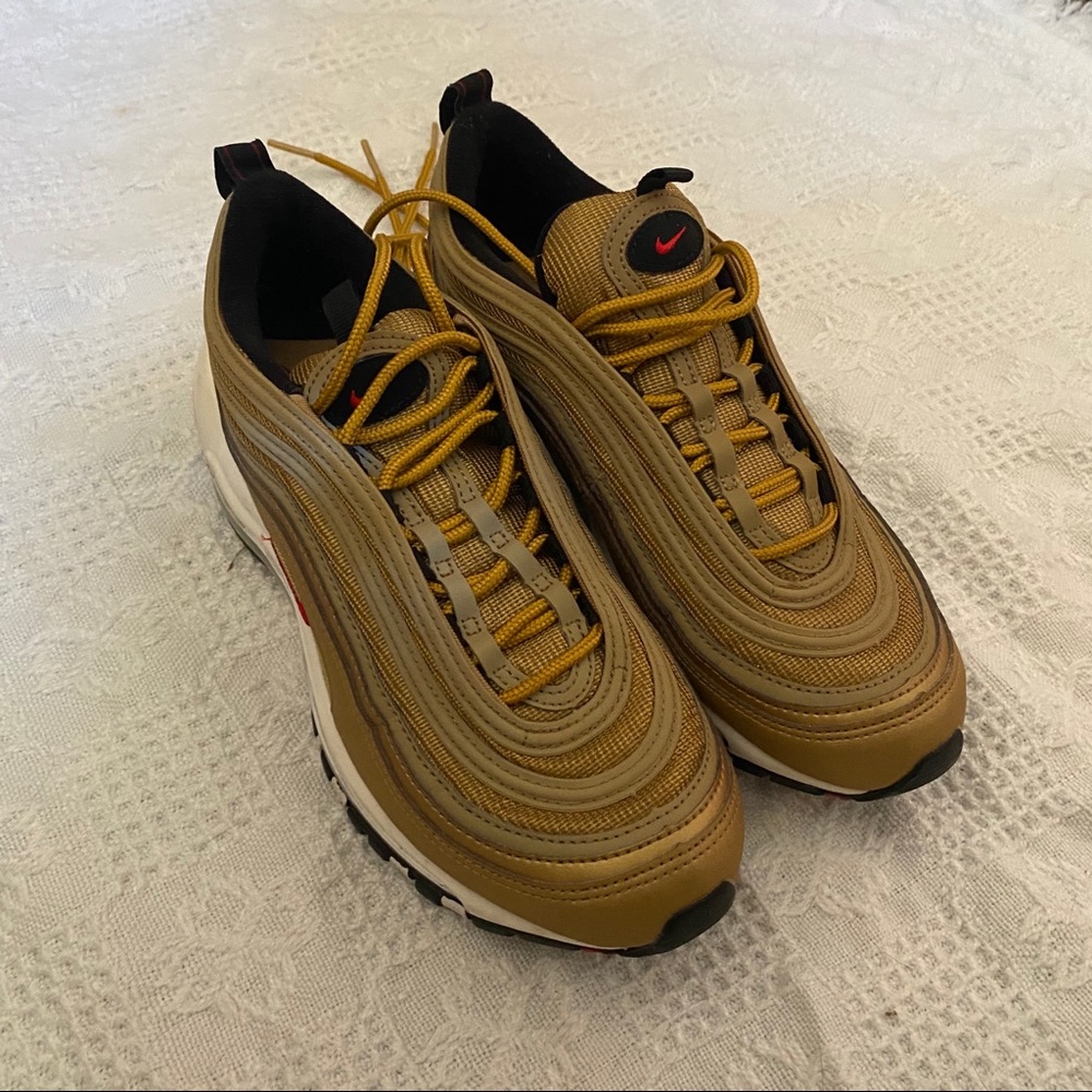 nike grade school air max 97 in metallic gold